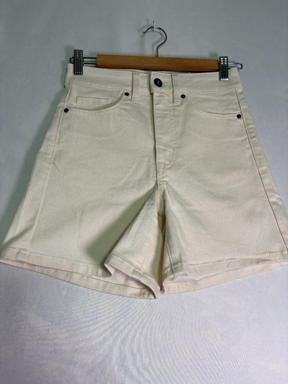Parasuco Jeans White Denim Shorts Size 4 Stretch High Waist Summer